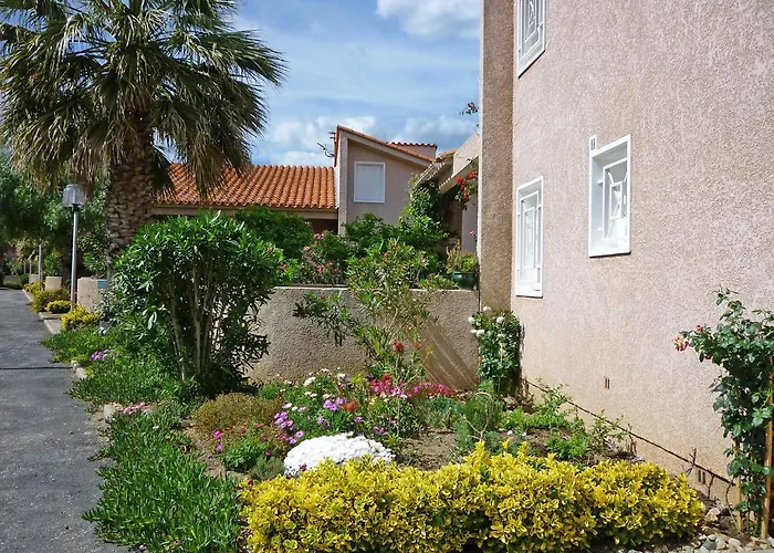 Le Clos De St Cyprien-10 By Interhome
